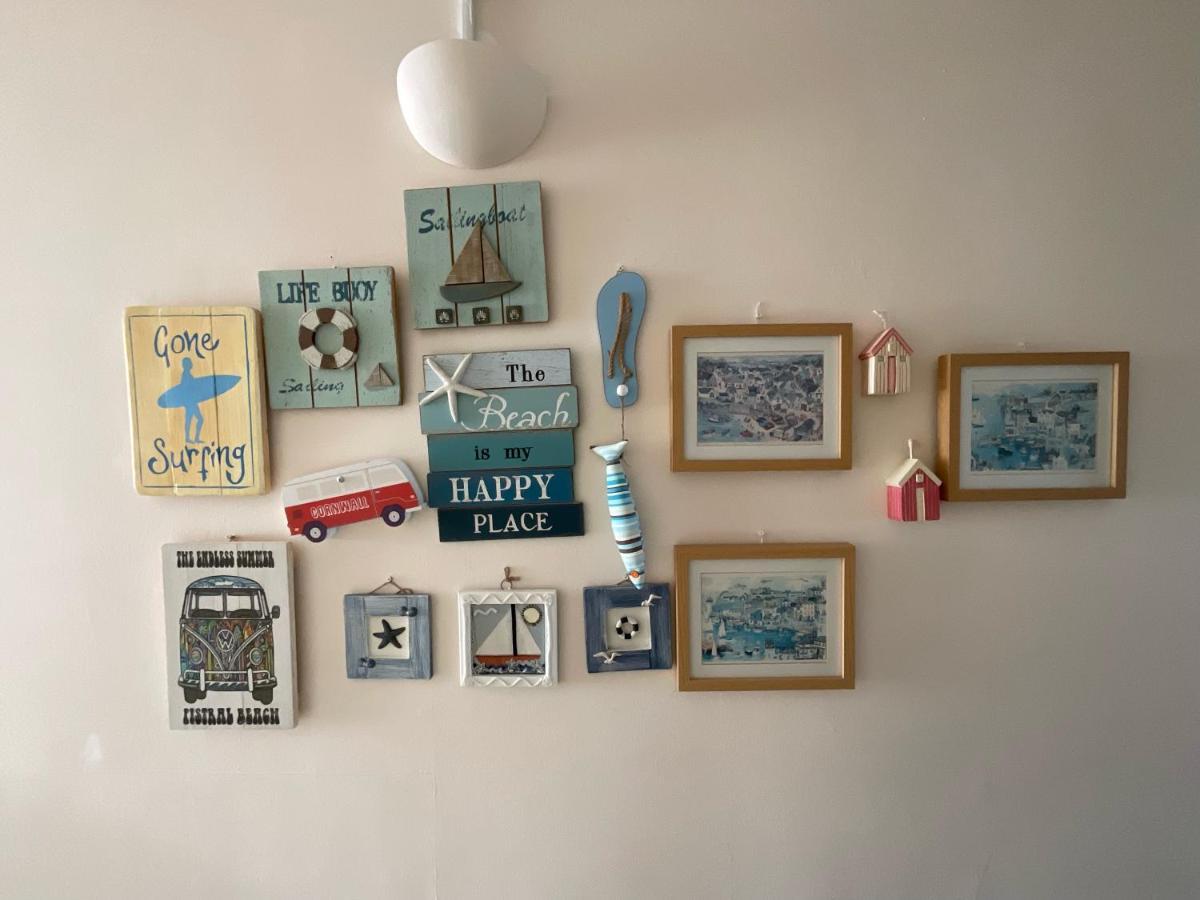 Blue Newquay Hostel